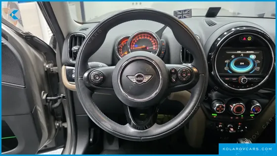 MINI COUNTRYMAN STANDARD