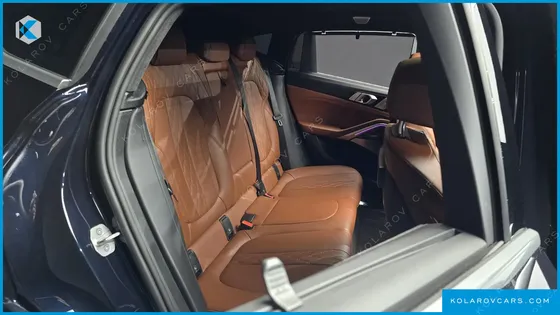 BMW X6 M50I