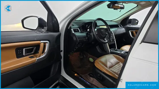 LAND ROVER DISCOVERY SPORT 2.0 TD4 HSE LUXURY