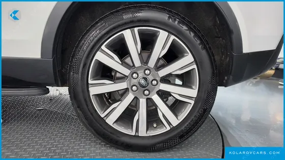 LAND ROVER DISCOVERY SPORT 2.0 TD4 HSE LUXURY