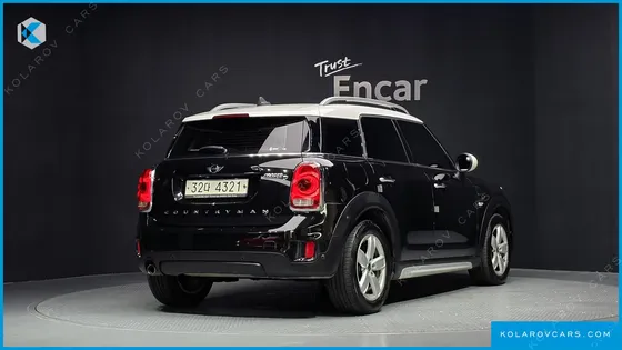 MINI COUNTRYMAN STANDARD