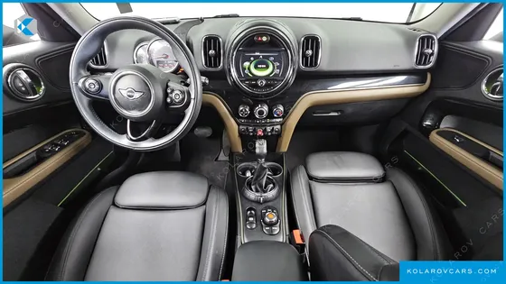 MINI COUNTRYMAN STANDARD