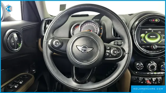 MINI COUNTRYMAN STANDARD