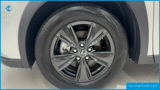 LEXUS UX 2.0 2WD
