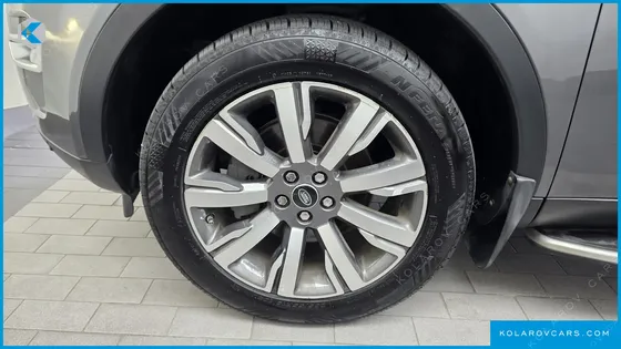 LAND ROVER DISCOVERY SPORT 2.0 TD4 HSE LUXURY