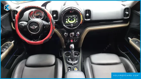 MINI COUNTRYMAN STANDARD