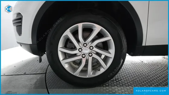 LAND ROVER DISCOVERY SPORT 2.0 TD4 SE