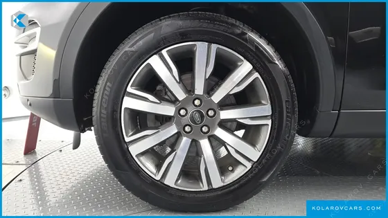 LAND ROVER DISCOVERY SPORT 2.0 TD4 HSE LUXURY