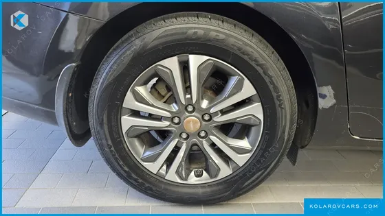 KIA CARNIVAL 11-SEATER PRESTIGE