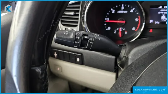 KIA CARNIVAL 11-SEATER PRESTIGE