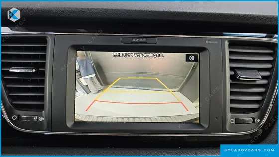 KIA CARNIVAL 11-SEATER PRESTIGE