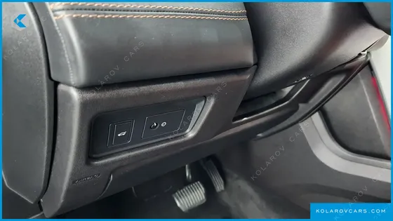 LAND ROVER DISCOVERY SPORT 2.0 TD4 HSE LUXURY