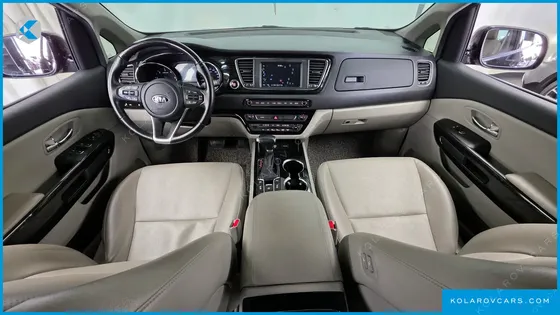 KIA CARNIVAL 9-SEATER PRSTIGE