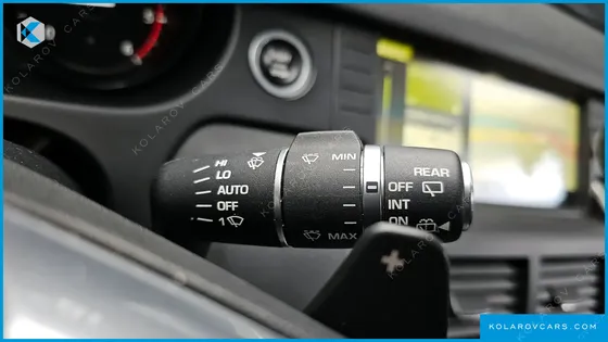 LAND ROVER DISCOVERY SPORT 2.0 TD4 HSE LUXURY