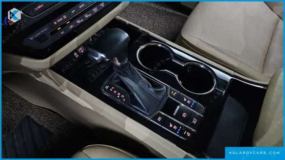 KIA CARNIVAL 9-SEATER PRSTIGE