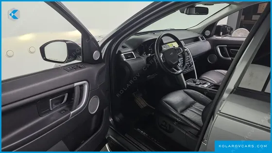 LAND ROVER DISCOVERY SPORT 2.0 TD4 SE (150PS)
