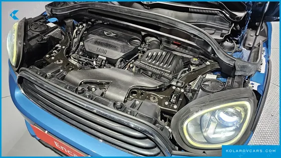 MINI COUNTRYMAN STANDARD