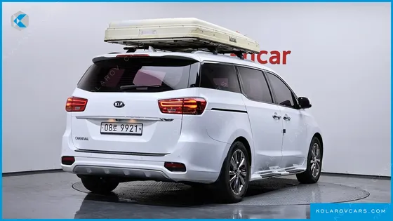 KIA CARNIVAL 9-SEATER NOBLESSE SPECIAL