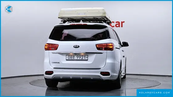 KIA CARNIVAL 9-SEATER NOBLESSE SPECIAL