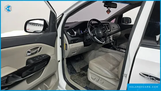 KIA CARNIVAL 9-SEATER NOBLESSE SPECIAL