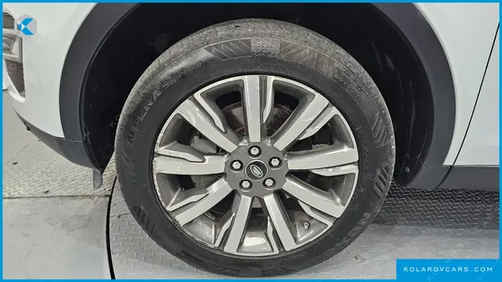 LAND ROVER DISCOVERY SPORT 2.0 TD4 HSE LUXURY