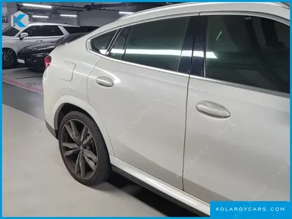 BMW X6 M50D