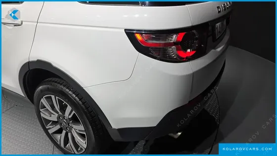 LAND ROVER DISCOVERY SPORT 2.0 TD4 HSE LUXURY