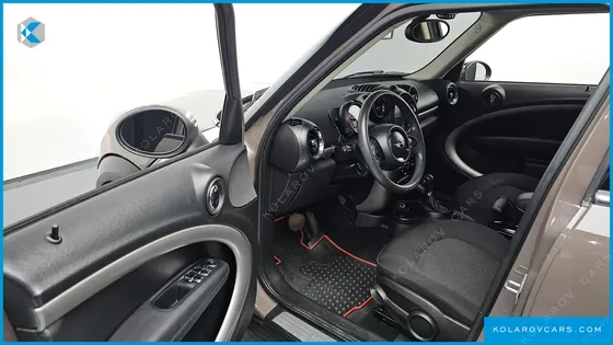 MINI COUNTRYMAN STANDARD