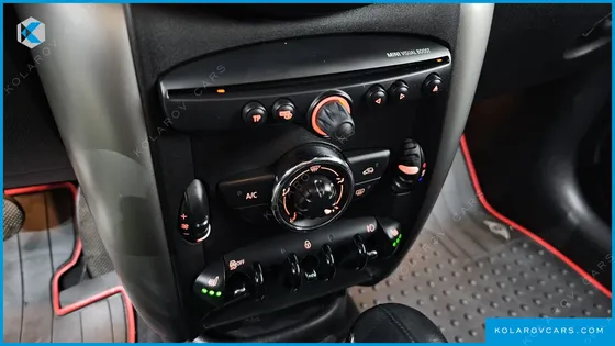 MINI COUNTRYMAN STANDARD
