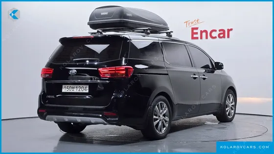 KIA CARNIVAL 9-SEATER PRSTIGE