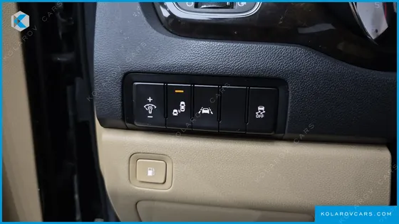 KIA CARNIVAL 9-SEATER PRSTIGE