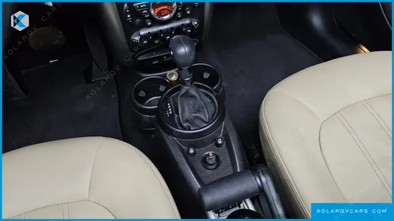 MINI COUNTRYMAN STANDARD