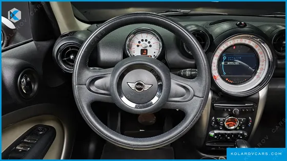 MINI COUNTRYMAN STANDARD