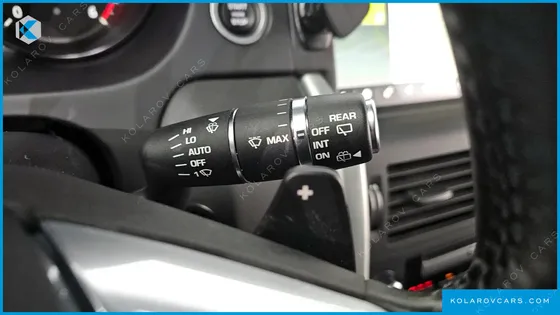 LAND ROVER DISCOVERY SPORT 2.0 TD4 HSE LUXURY