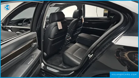 BMW 7 SERIES 730D