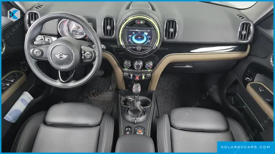 MINI COUNTRYMAN STANDARD