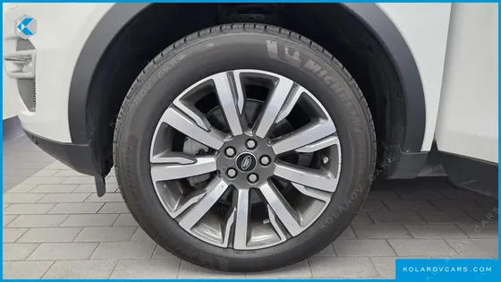 LAND ROVER DISCOVERY SPORT 2.0 TD4 HSE LUXURY