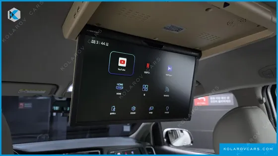KIA CARNIVAL GASOLINE 7-SEATER LIMOUSINE