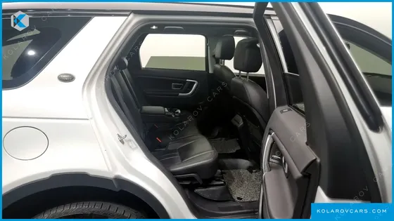 LAND ROVER DISCOVERY SPORT 2.0 TD4 SE (150PS)