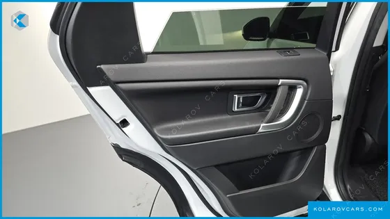 LAND ROVER DISCOVERY SPORT 2.0 TD4 SE