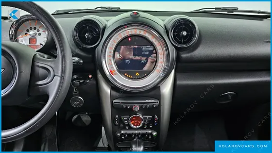 MINI COUNTRYMAN STANDARD