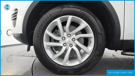 LAND ROVER DISCOVERY SPORT 2.0 TD4 SE