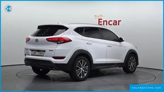 HYUNDAI TUCSON DIESEL 2.0 2WD