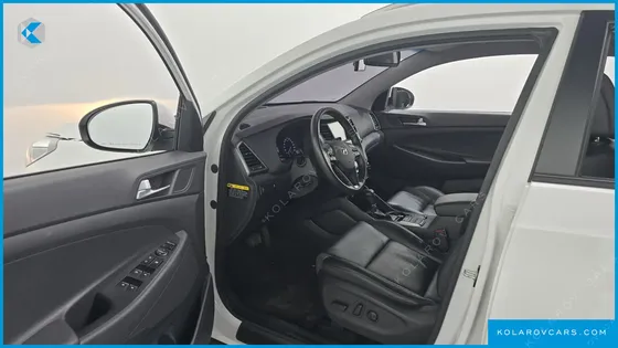 HYUNDAI TUCSON DIESEL 2.0 2WD