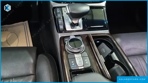 GENESIS EQ900 3.8 GDI AWD