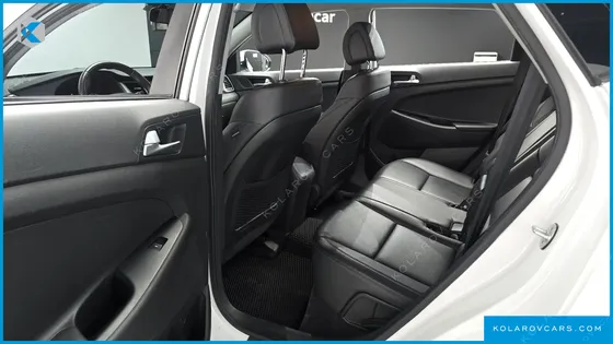 HYUNDAI TUCSON DIESEL 2.0 2WD