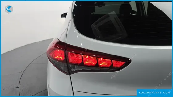 HYUNDAI TUCSON DIESEL 2.0 2WD
