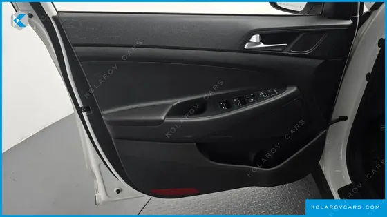 HYUNDAI TUCSON DIESEL 2.0 2WD