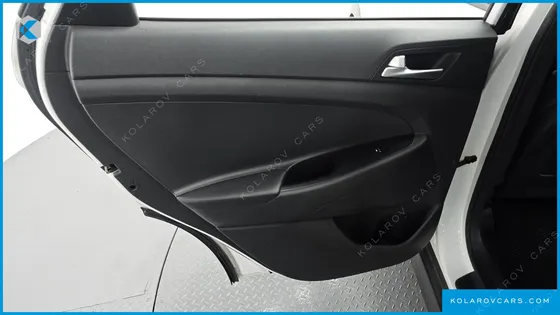 HYUNDAI TUCSON DIESEL 2.0 2WD