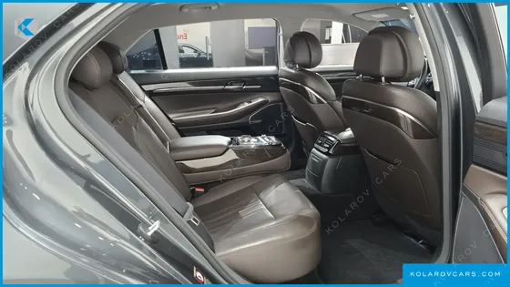 GENESIS EQ900 3.8 GDI AWD